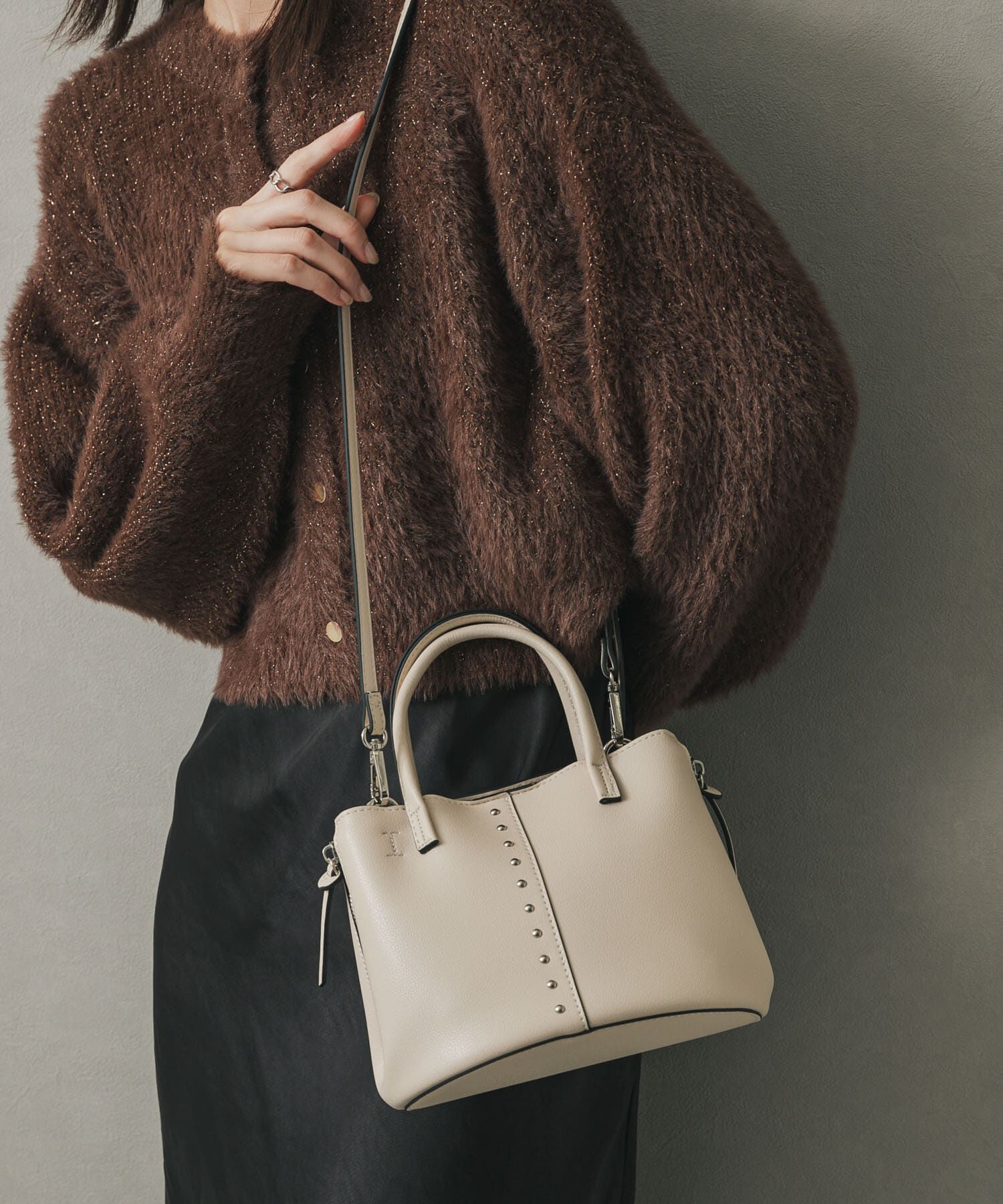 SENSE OF PLACE by URBAN RESEARCH「スタッズショルダーバッグ」|ショルダー・メッセンジャー|