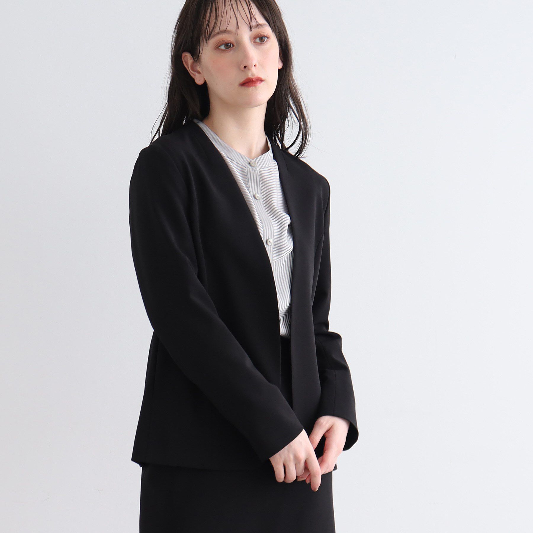 INDIVI「【洗える/UVケア/エコ/日本製】ストレッチノーカラージャケット」|スーツ|