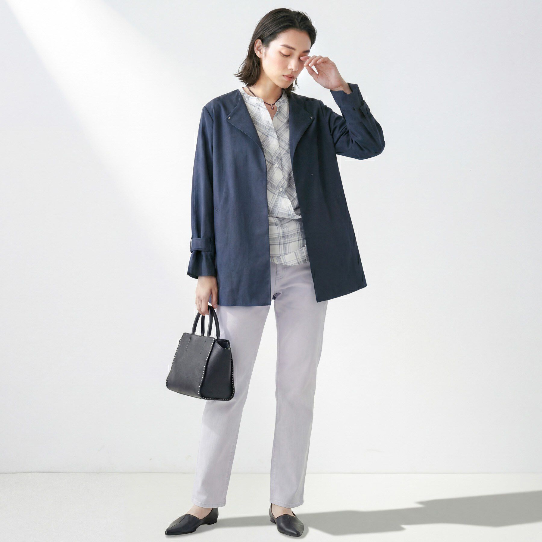 INDIVI「【撥水/軽量】ミドル丈 ミニマルトレンチコート」|トレンチコート|