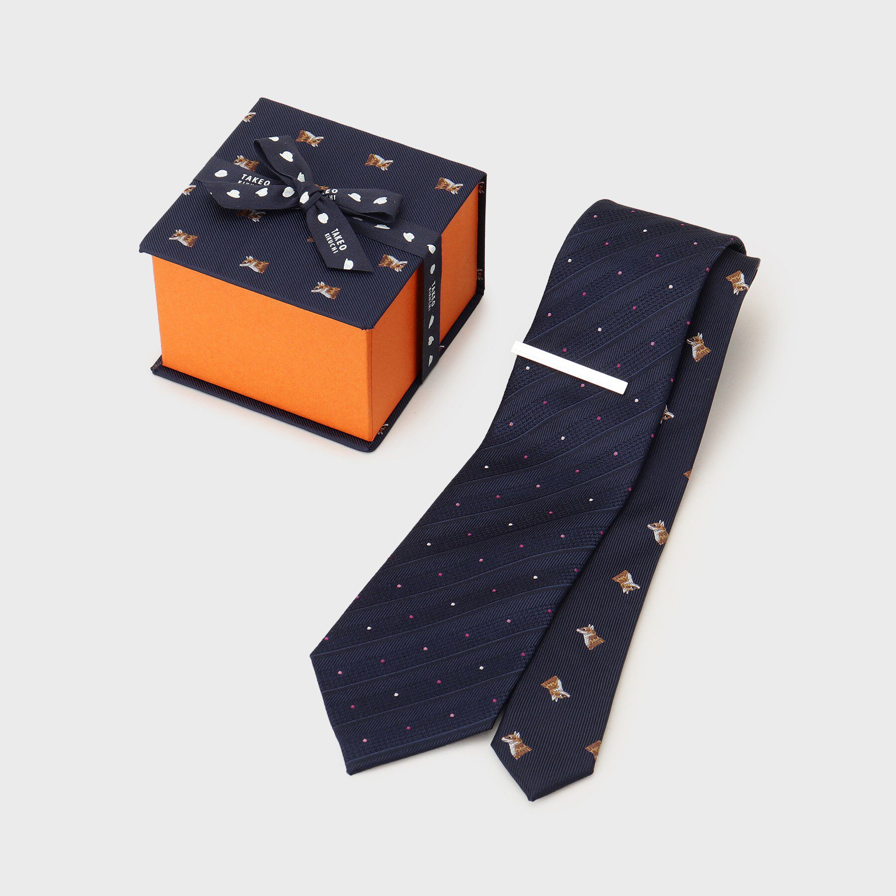 TAKEO KIKUCHI「【BOXセット】イングリッシュガーデン ネクタイ＆タイバー」|ネクタイ・蝶ネクタイ|カーキ(329)