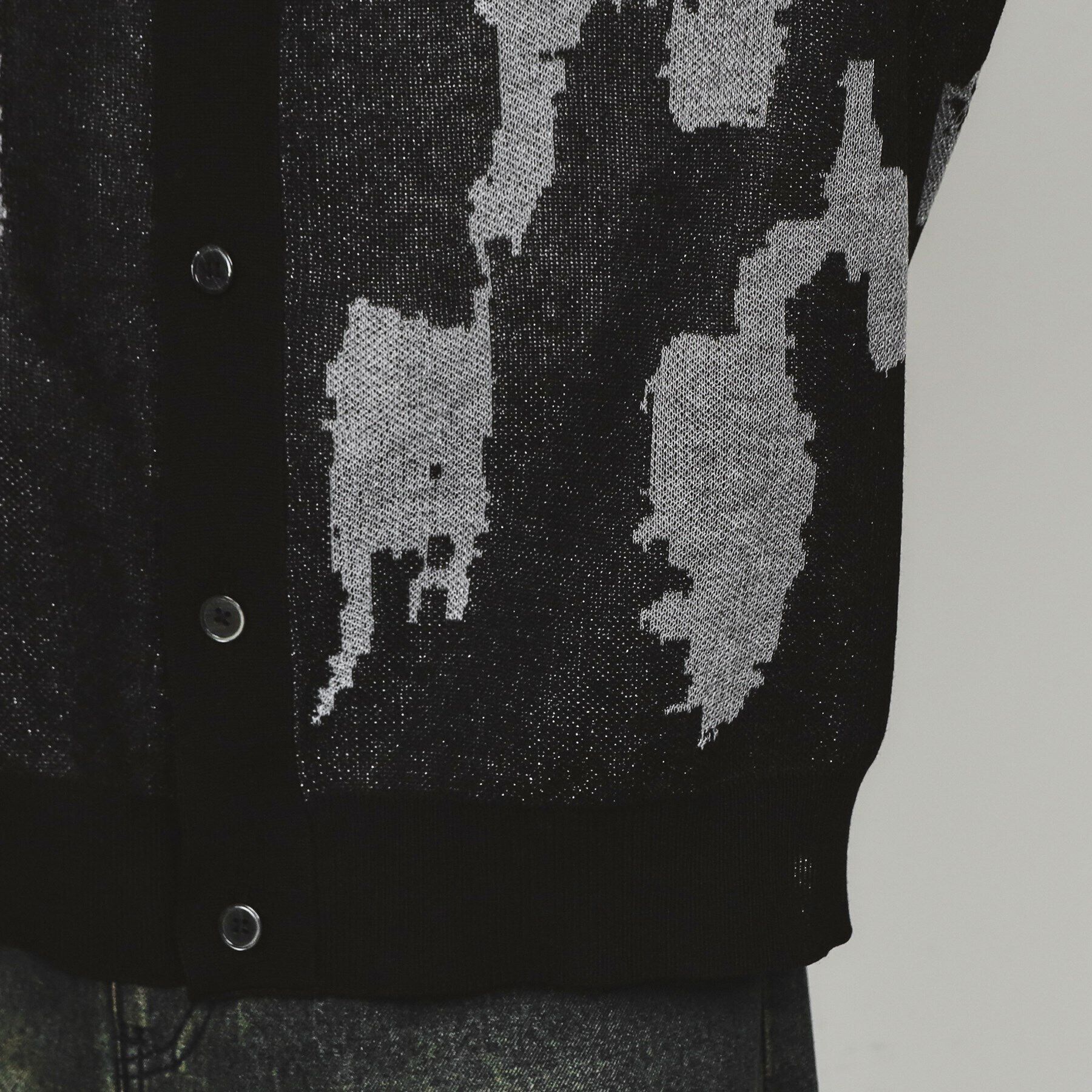 tk.TAKEO KIKUCHI「アブストラクトシアーカーディガン」|カーディガン|