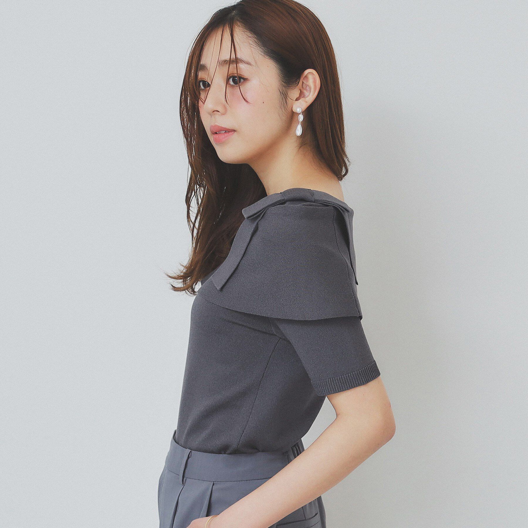 index「アシメリボンオフショルニット【洗濯機洗い可】」|ニット・セーター|