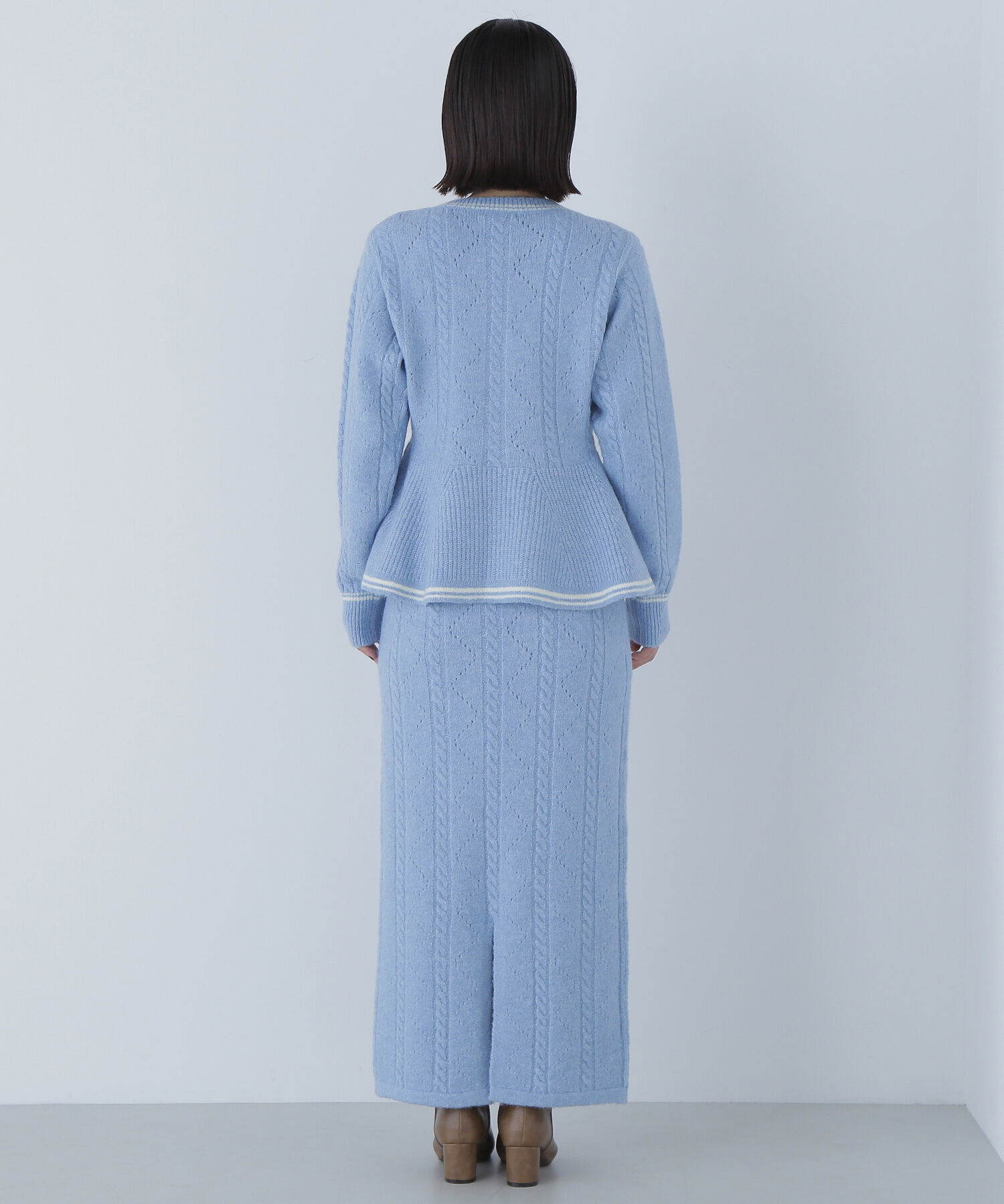  「ペプラムケーブルニットセットアップ」|ワンピース|