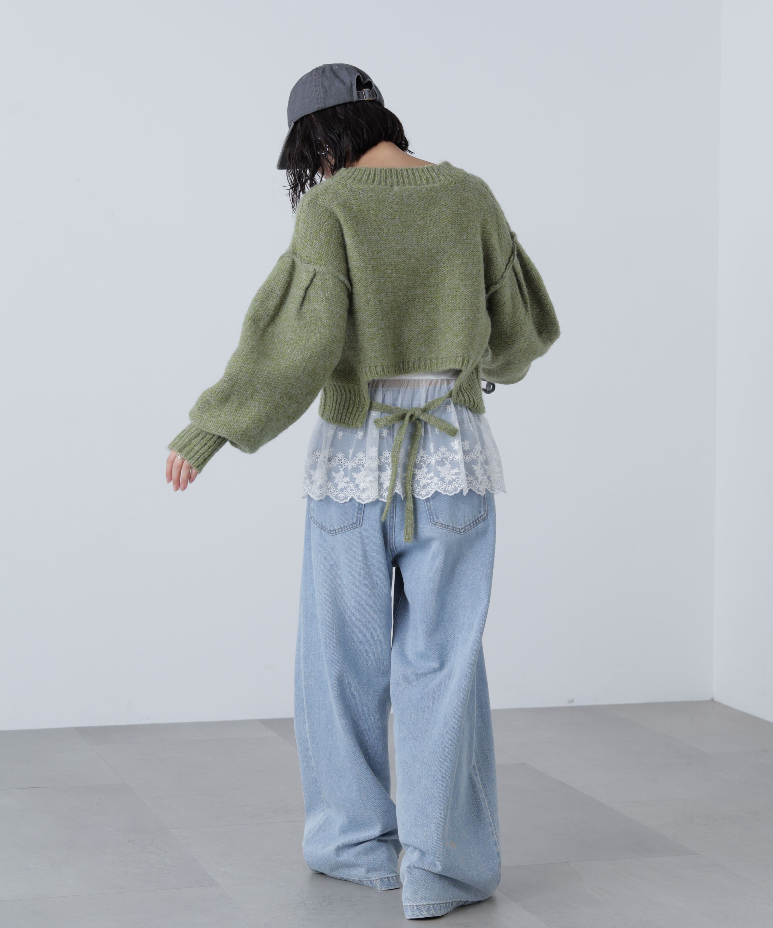  「バックリボンショート丈ニット」|ニット・セーター|