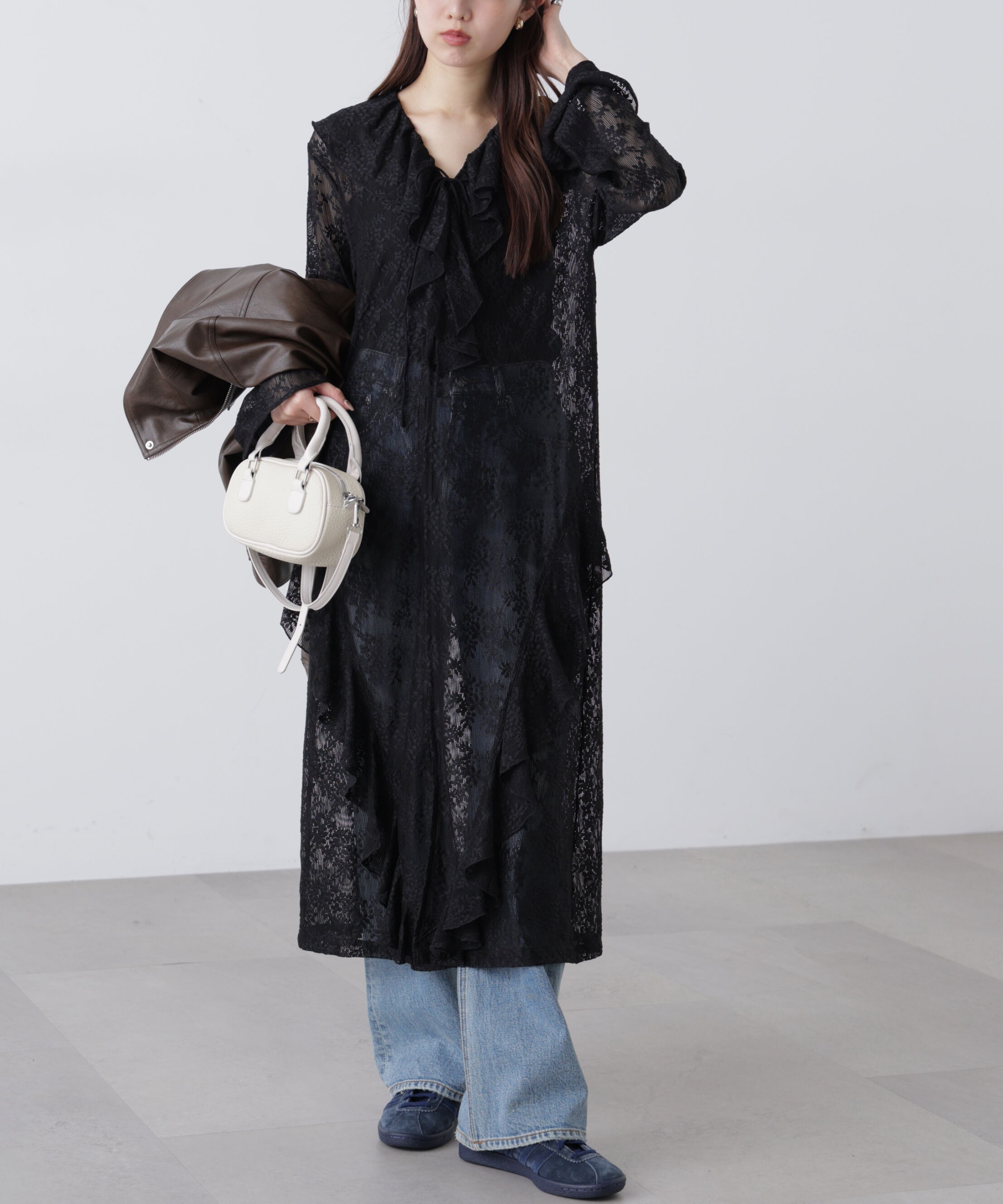  「前開きラッフルフリルレースワンピース」|ワンピース|ブラック