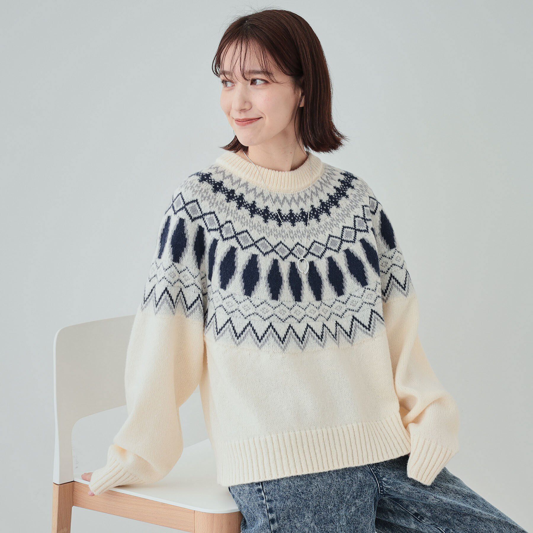 SHOO･LA･RUE「【S-LL】ゆるっと大人レトロなノスタルジック求心柄ニット」|ニット・セーター|オフホワイト(403