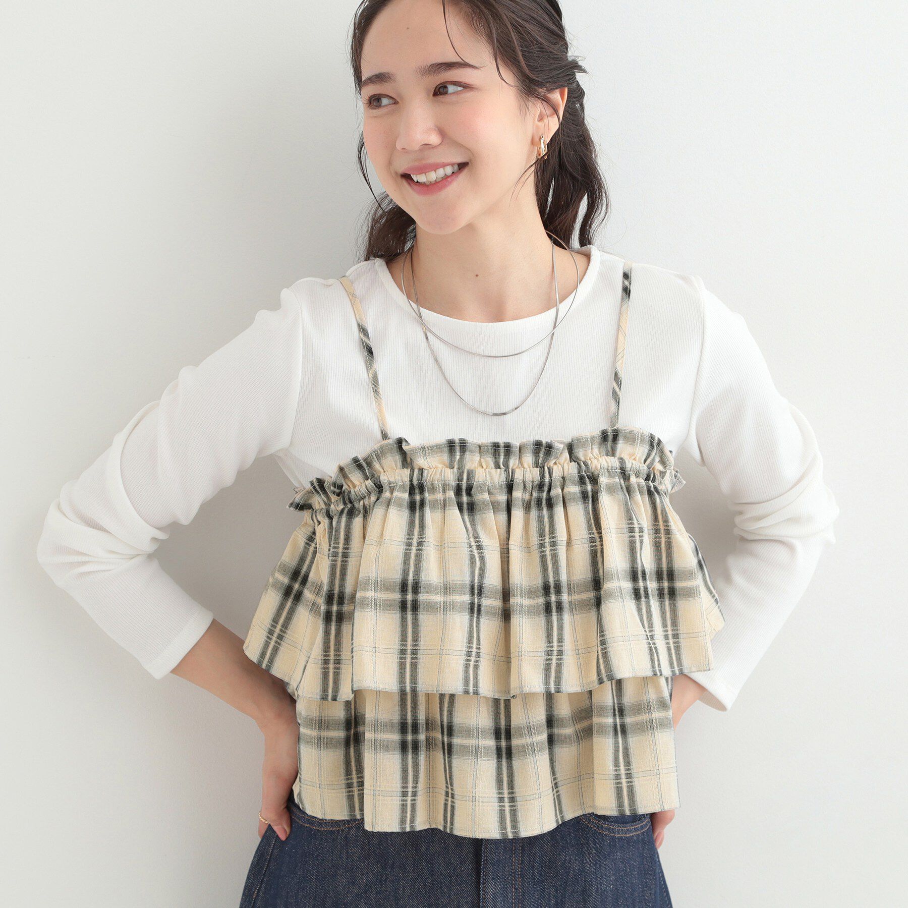 SHOO･LA･RUE「【2点セット】チェック柄フリルキャミビスチェ&times;テレコロンT」|Tシャツ・カットソー|ベージュ(252)