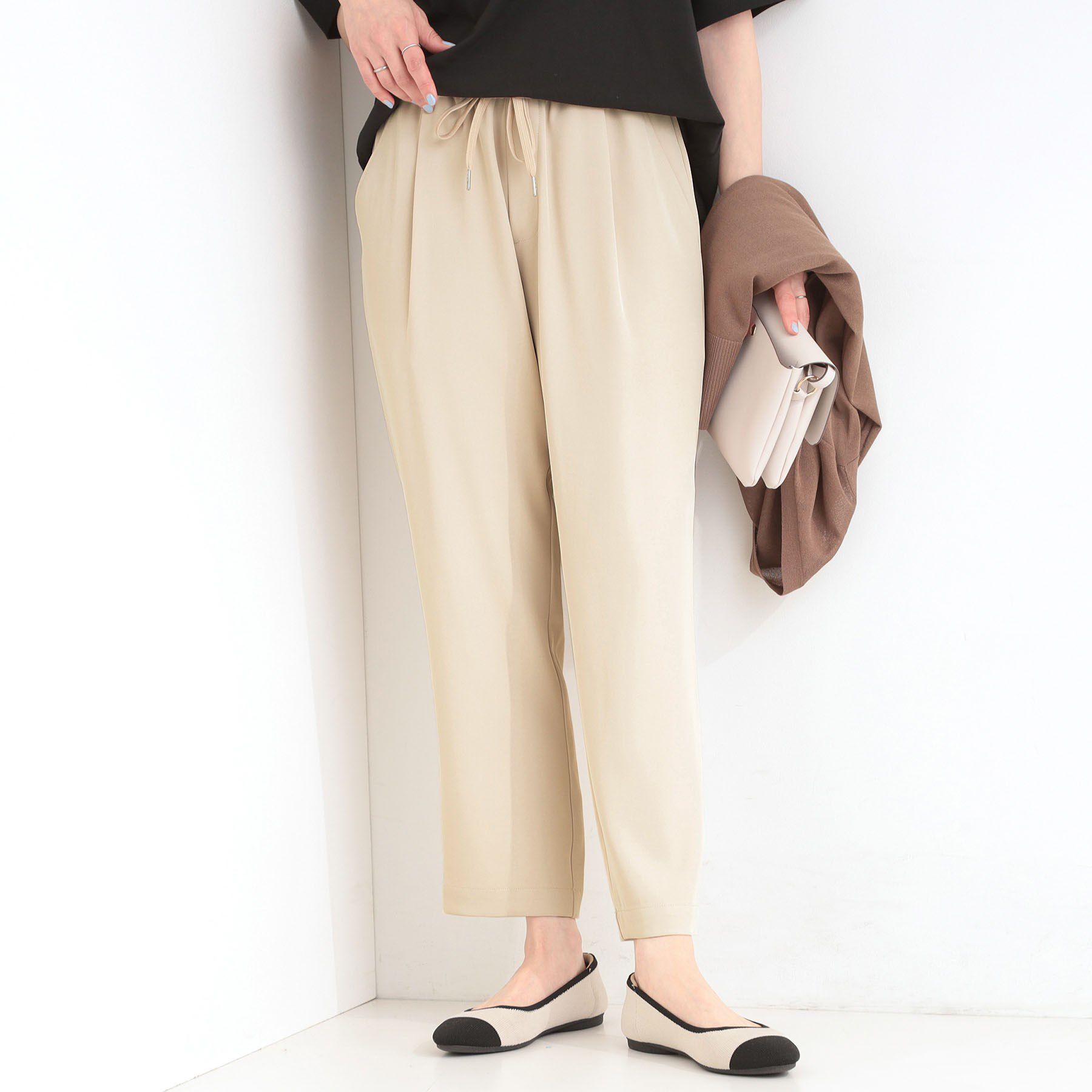 SHOO･LA･RUE「【セットアップ可/ひんやり/UV/SS-3L】さらさらぷるん イージーテーパードパンツ」|その他|ベージュ(052)