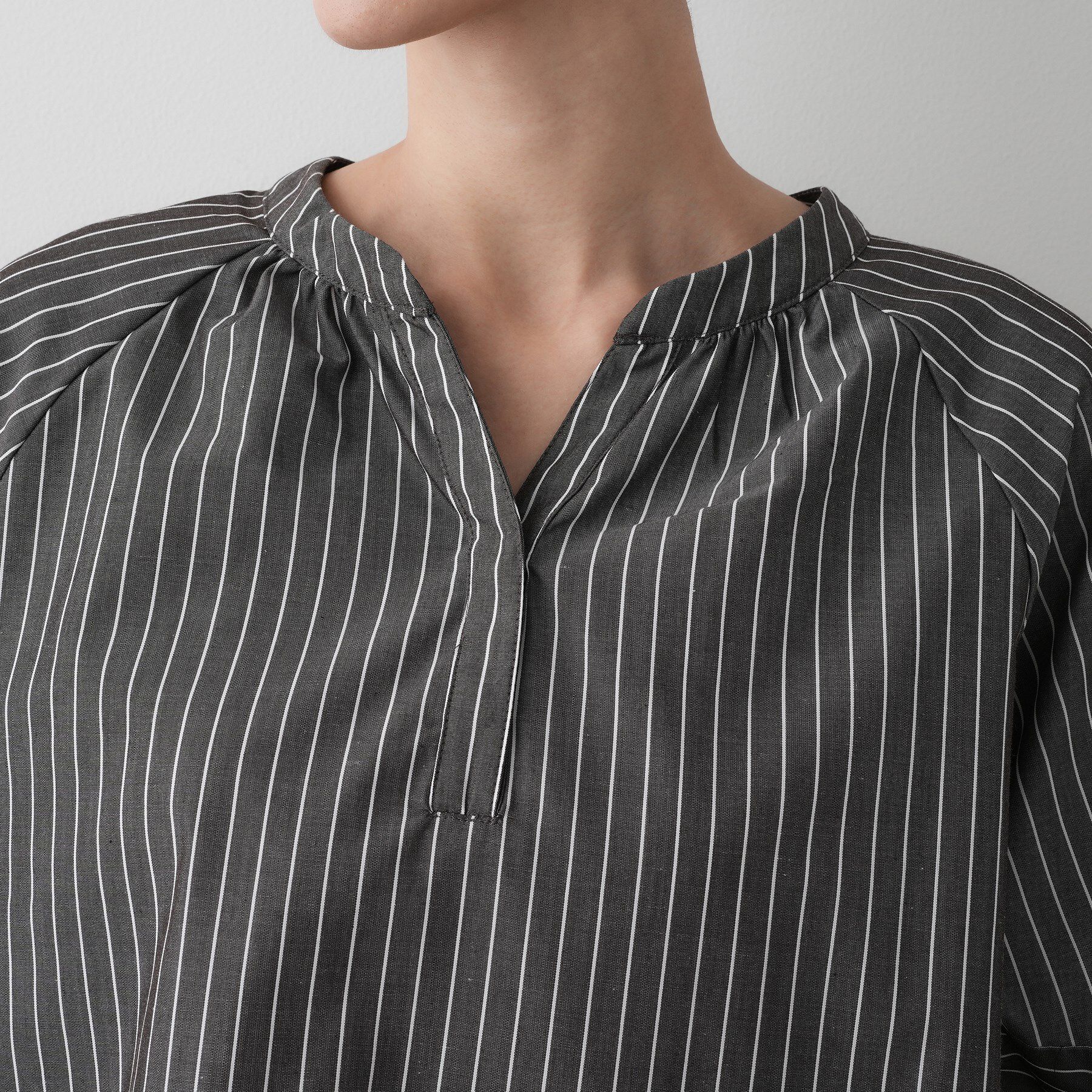 Dessin「【洗える/五分袖】ランタンスリーブスキッパーネックブラウス」|シャツ・ブラウス|