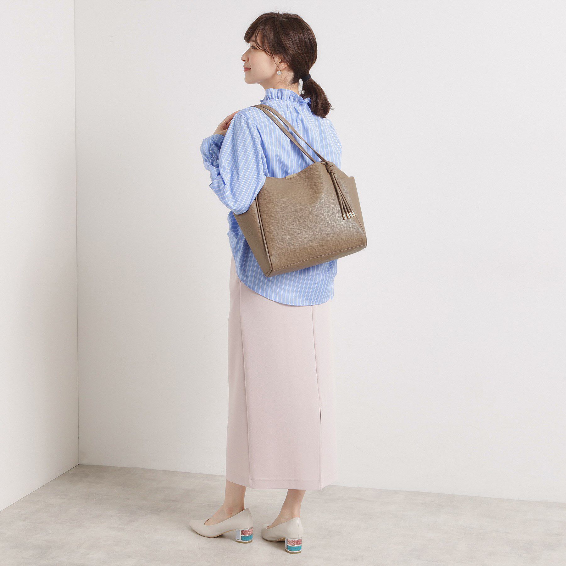 ITS&rsquo;DEMO「【通勤】タッセル付き変形A4トート」|トートバッグ|