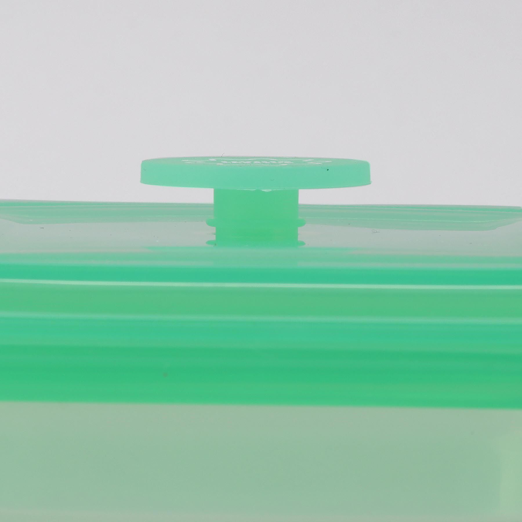 212 KITCHEN STORE「PUSH LOCK 400ml パステルグリーン」|食器・キッチングッズ|