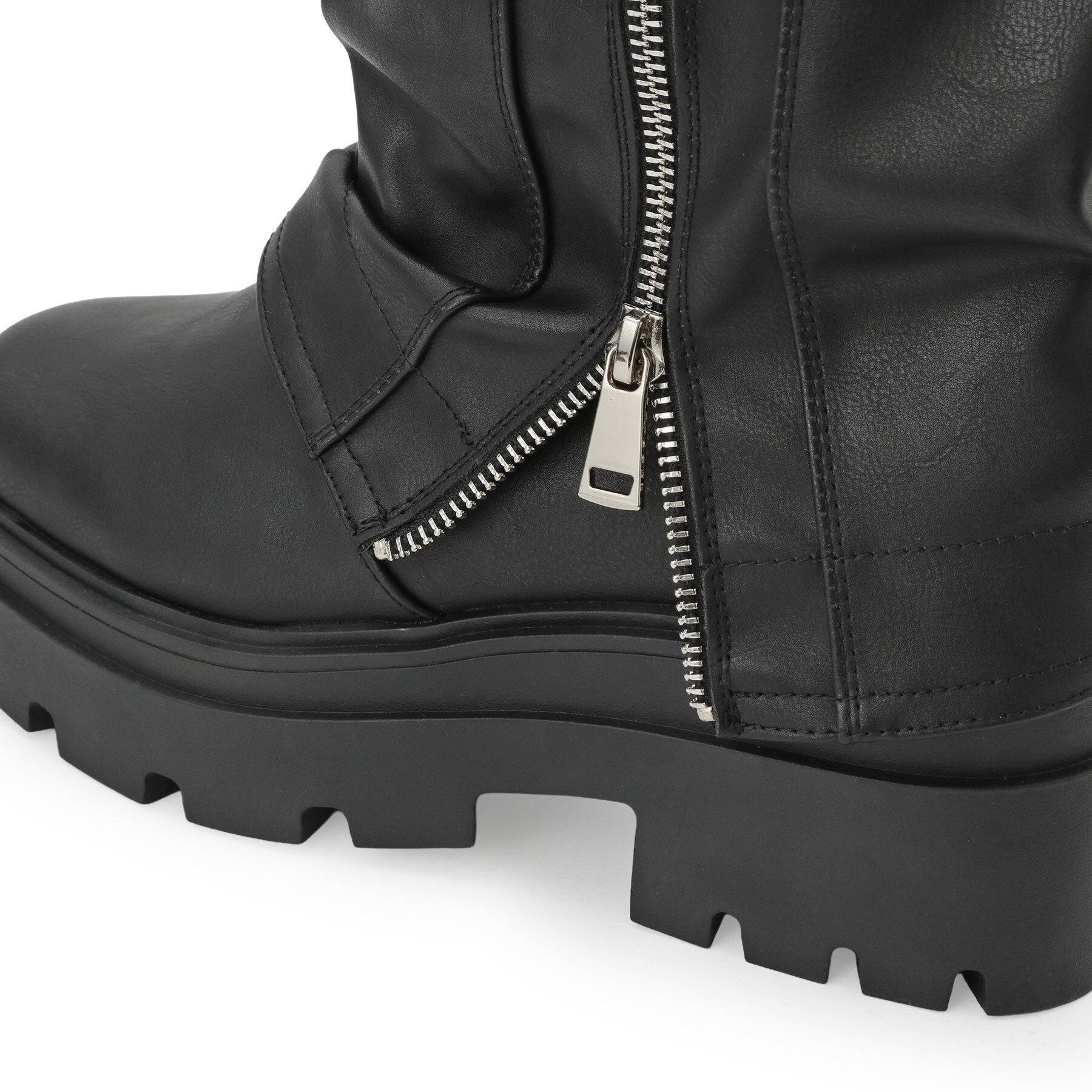 csT&P「ベルト付きカバーブーツ」|ショートブーツ|