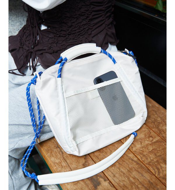 ikka「【雑誌InRed5月号掲載】撥水ロゴ入りミニトートバッグ」|その他|