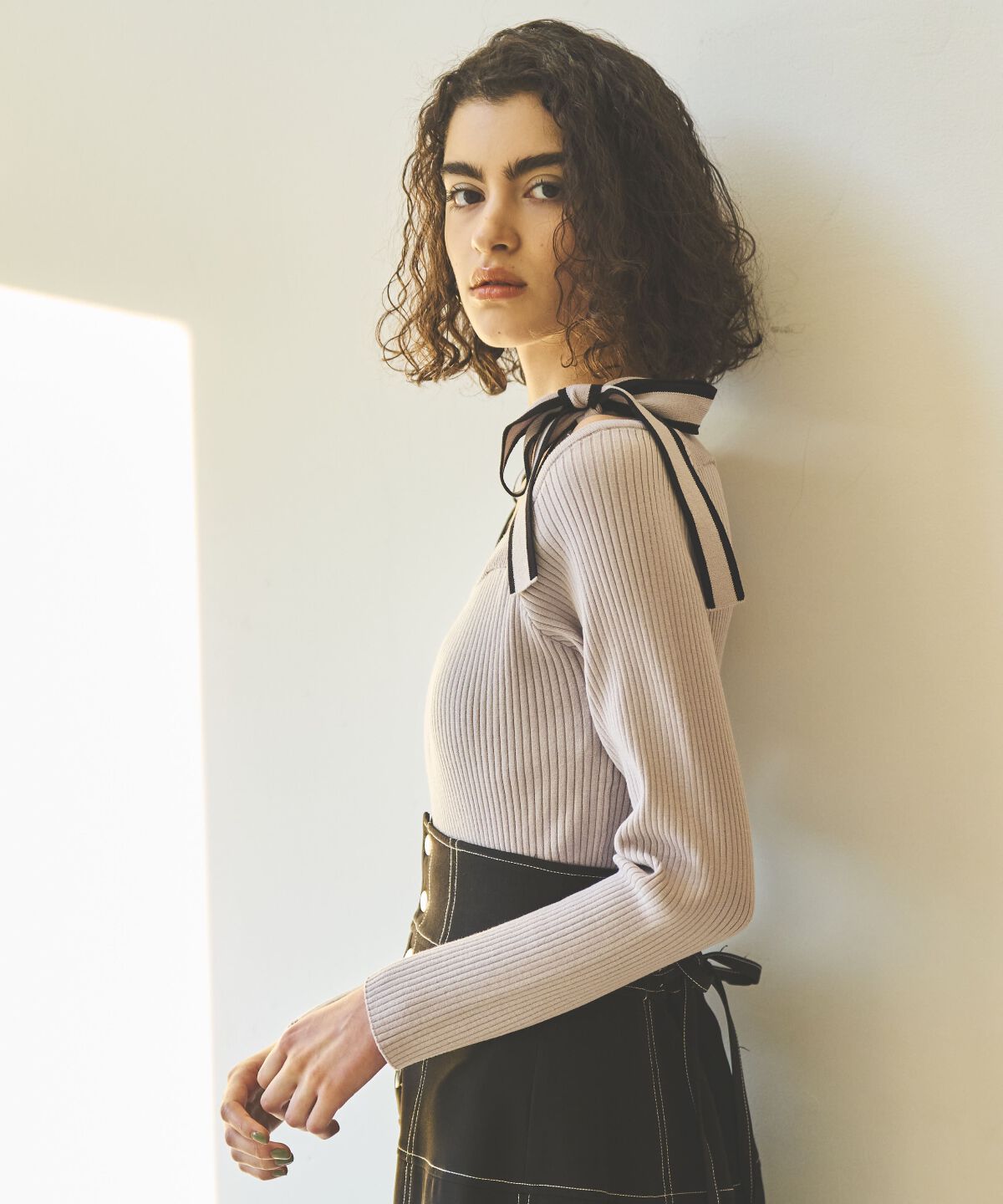 アンドクチュール「配色ショルダーリボンニットプルオーバー」|ニット・セーター|