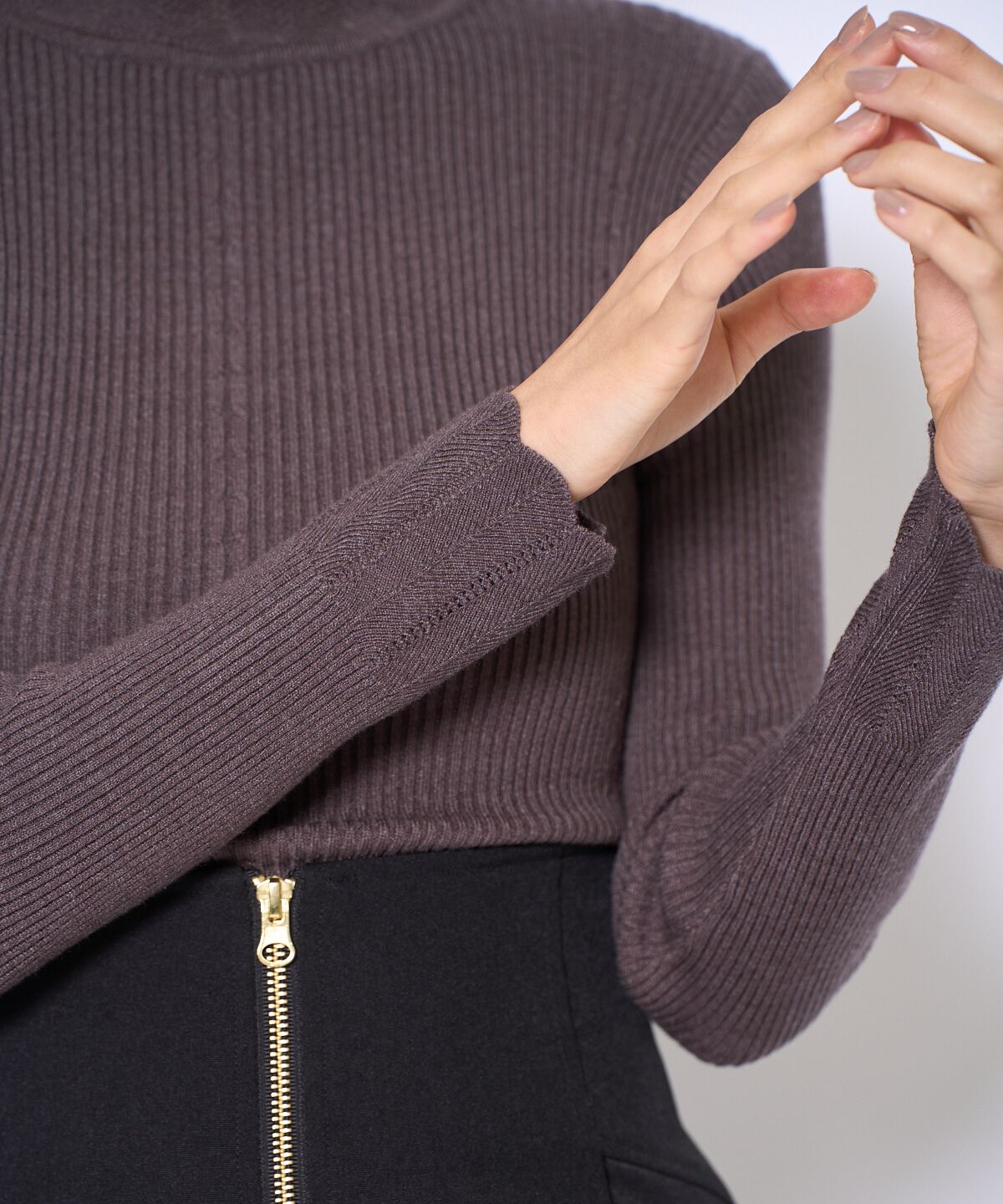 アンドクチュール「スカラハイネックニットプルオーバー」|ニット・セーター|