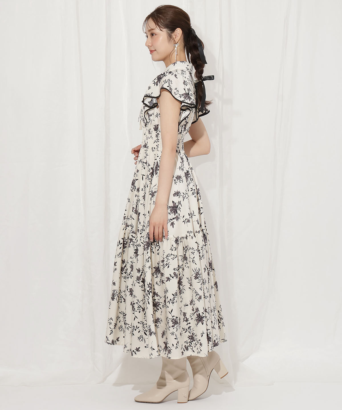 WILLSELECTION「モノトーンフラワーティアードワンピース」|ワンピース|