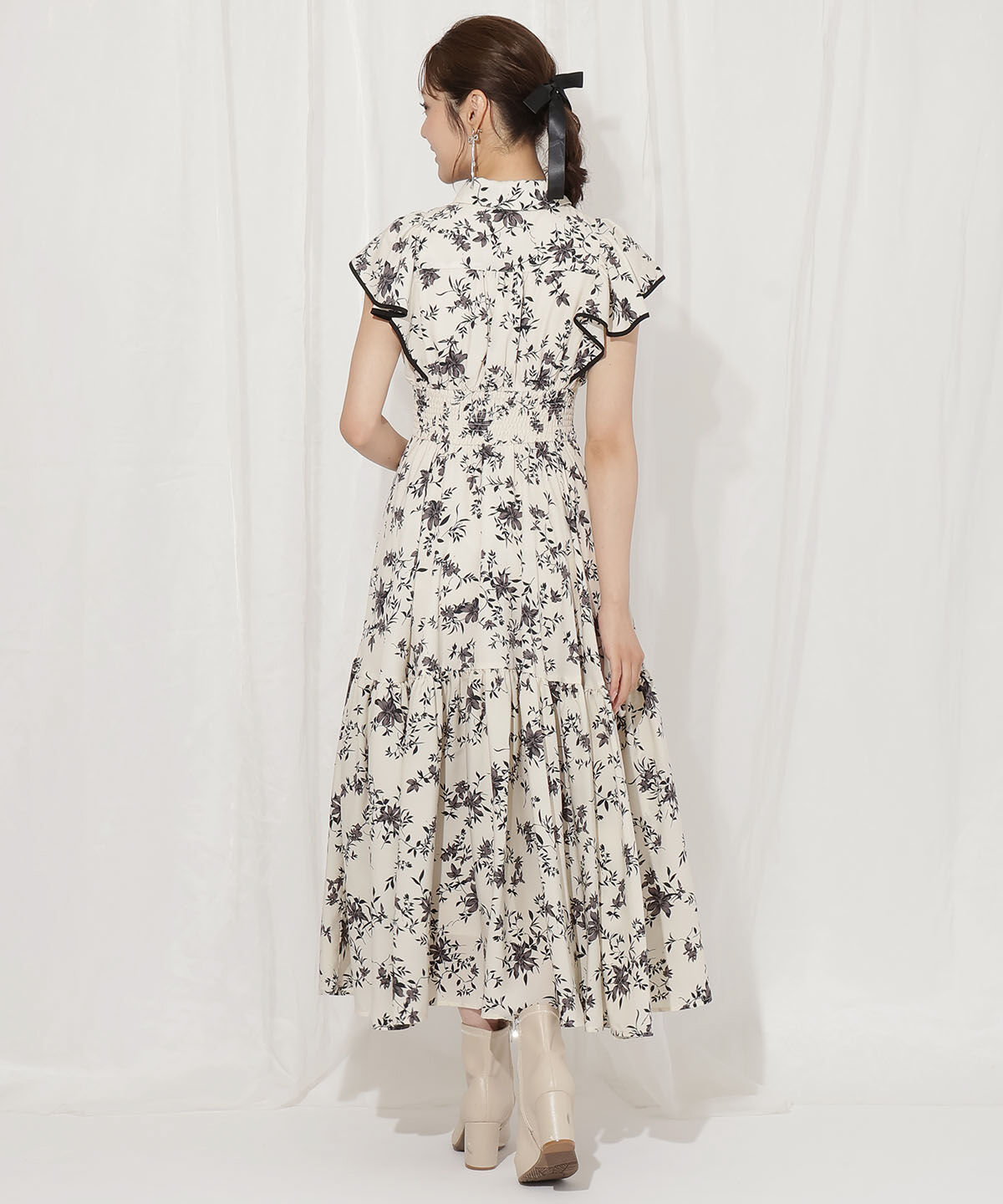 WILLSELECTION「モノトーンフラワーティアードワンピース」|ワンピース|