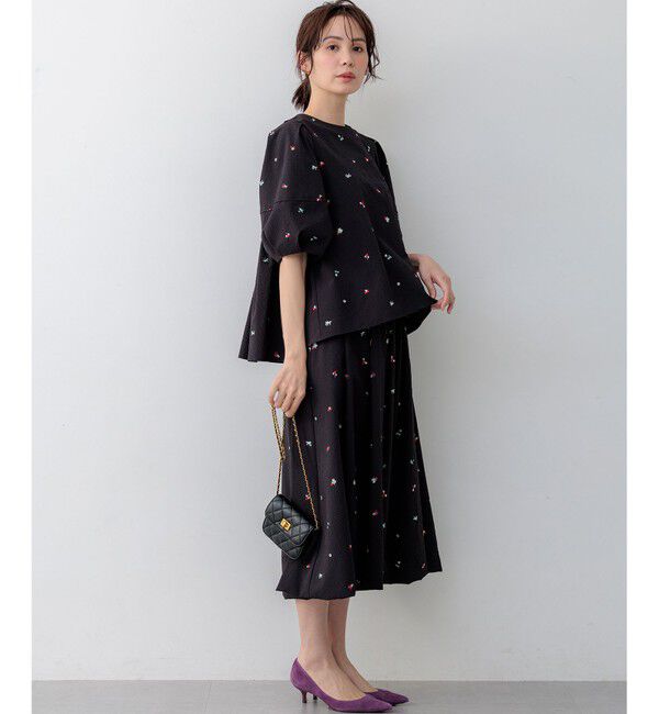 組曲「【WEB限定】ミニフラワーエンブロイダリー ブラウス」|シャツ・ブラウス|