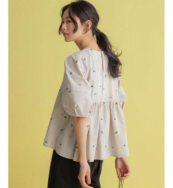 組曲「【WEB限定】ミニフラワーエンブロイダリー ブラウス」|シャツ・ブラウス|
