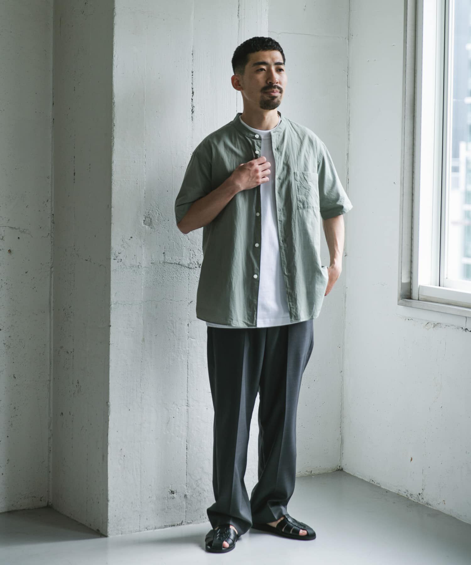 URBAN RESEARCH DOORS「玉虫シャンブレー バンドカラーシャツ」|シャツ・ブラウス|