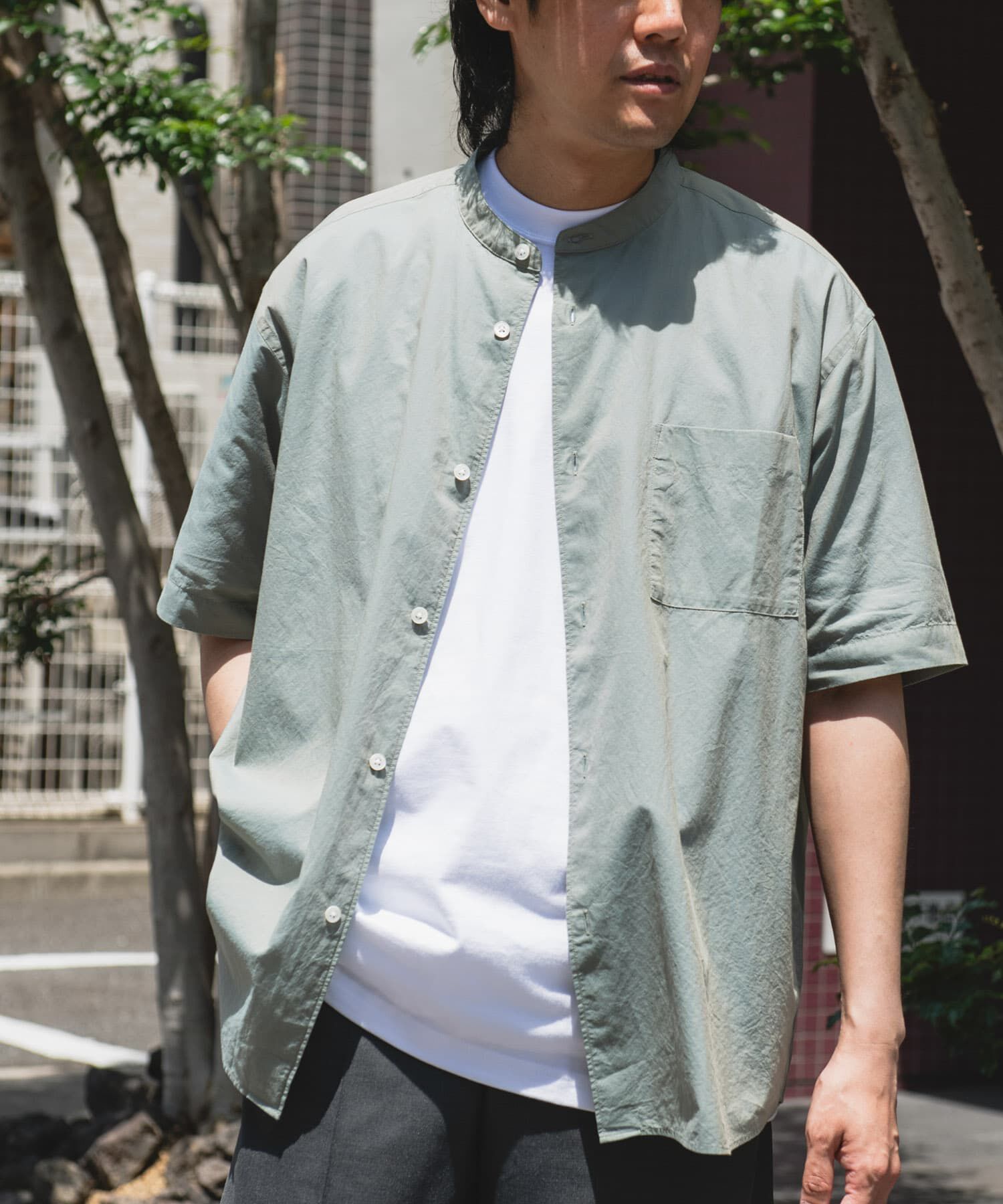 URBAN RESEARCH DOORS「玉虫シャンブレー バンドカラーシャツ」|シャツ・ブラウス|