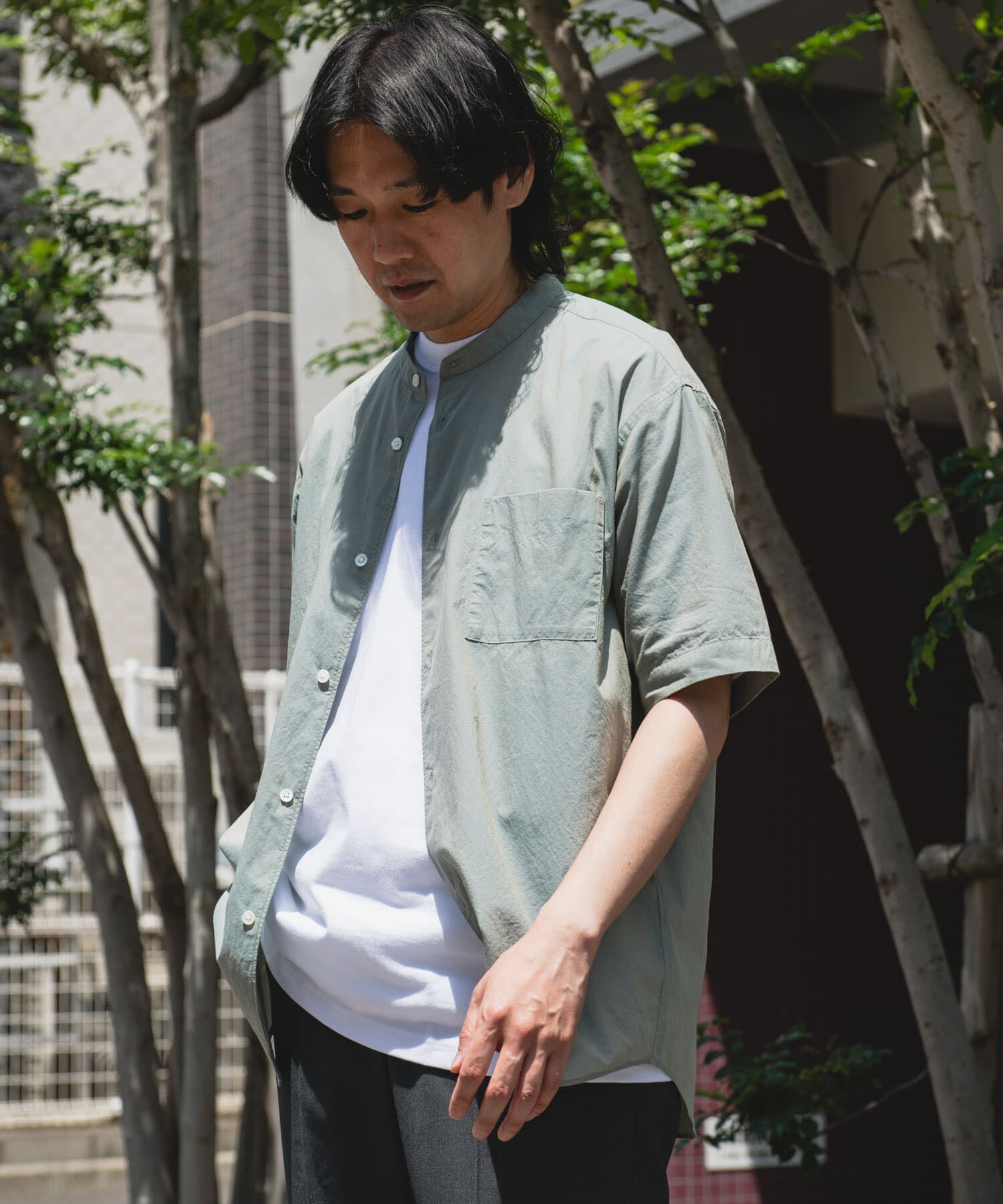 URBAN RESEARCH DOORS「玉虫シャンブレー バンドカラーシャツ」|シャツ・ブラウス|