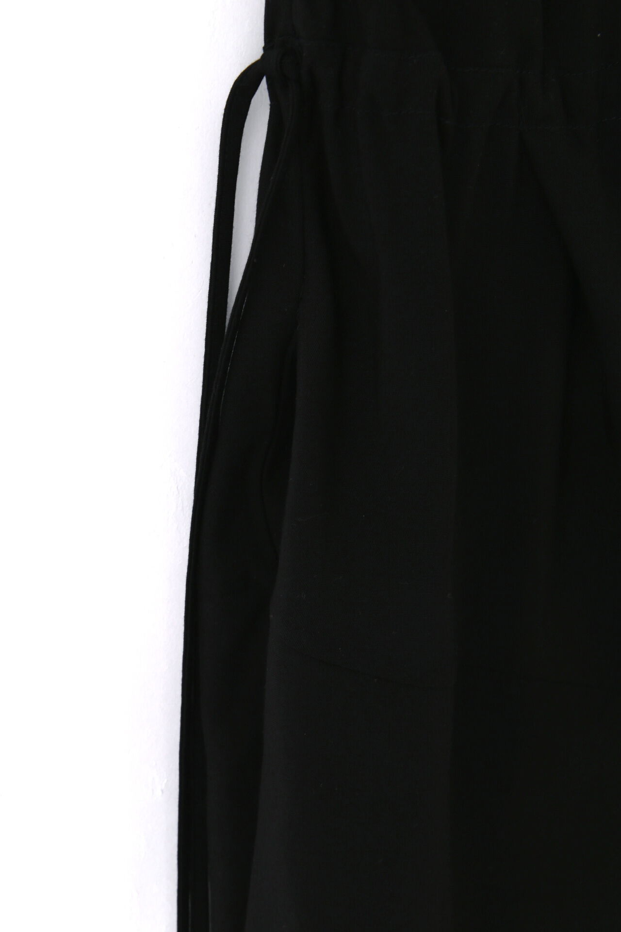 YLEVE 「YLEVE / TENCEL GATHER ONE PIECE」|ワンピース|