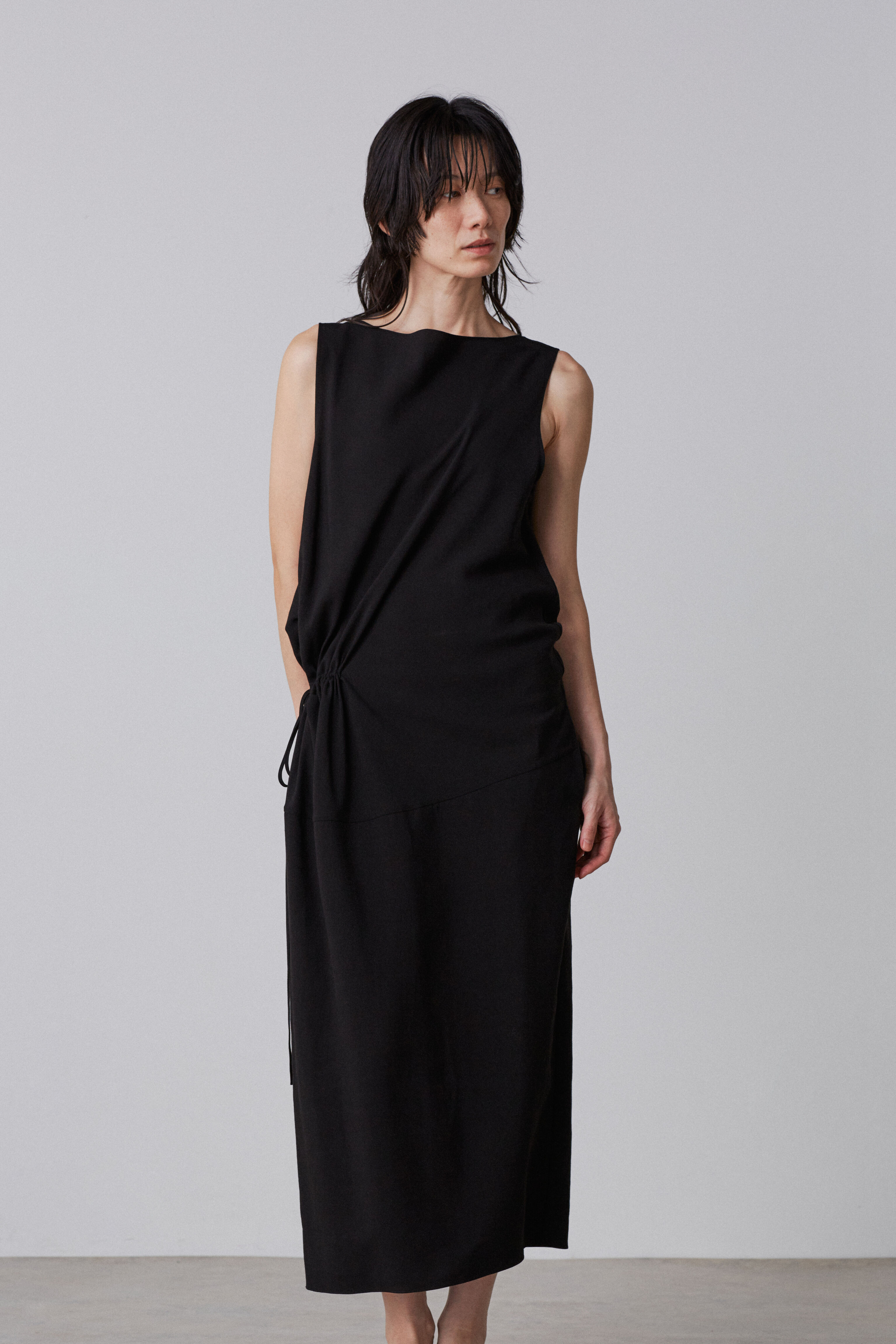 YLEVE 「YLEVE / TENCEL GATHER ONE PIECE」|ワンピース|