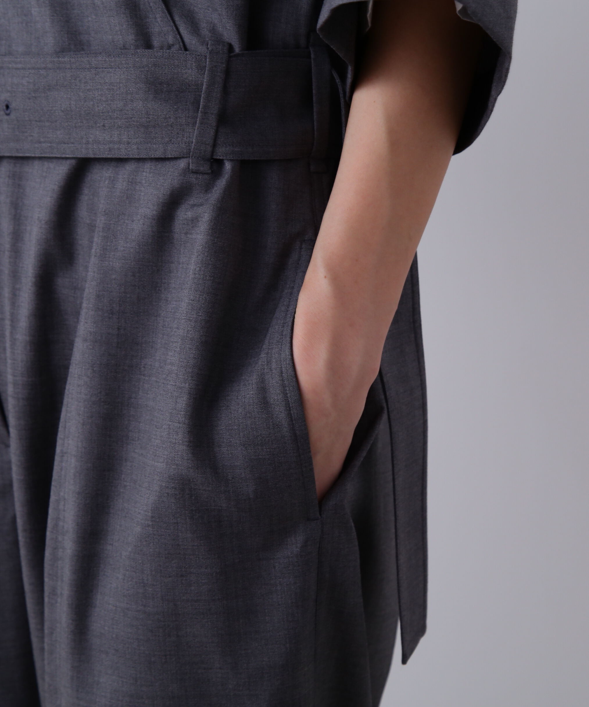 YLEVE 「YLEVE / SUPER120'S CHAMBRAY WOOL ALL IN ONE」|ワンピース|