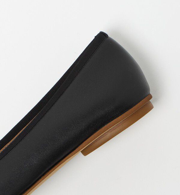 ODETTE E ODILE「スクエアバレエ フラット10&darr;&uarr;」|バレエシューズ|