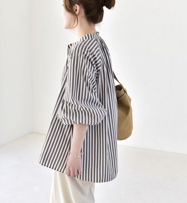 quaranciel「quaranciel:〈洗濯機可能〉REPREVE バンドカラー ギャザー パフ シャツ ブラウス」|シャツ・ブラウス|