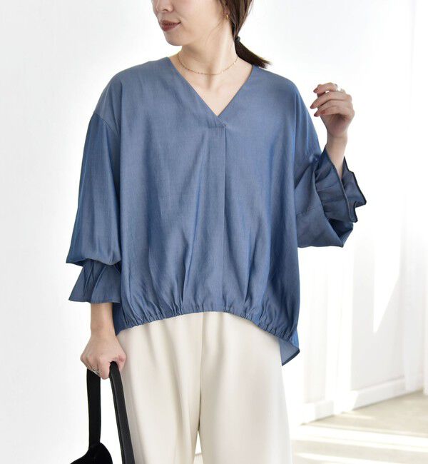quaranciel「quaranciel:〈洗濯機可能〉Vネック ギャザーヘム ブラウス」|シャツ・ブラウス|