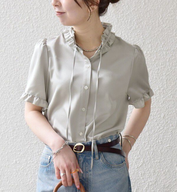 SHIPS any「《予約》SHIPS any:〈洗濯機可能〉サテン フリル カラー リボン ショートスリーブ シャツ ブラウス」|シャツ・ブラウス|