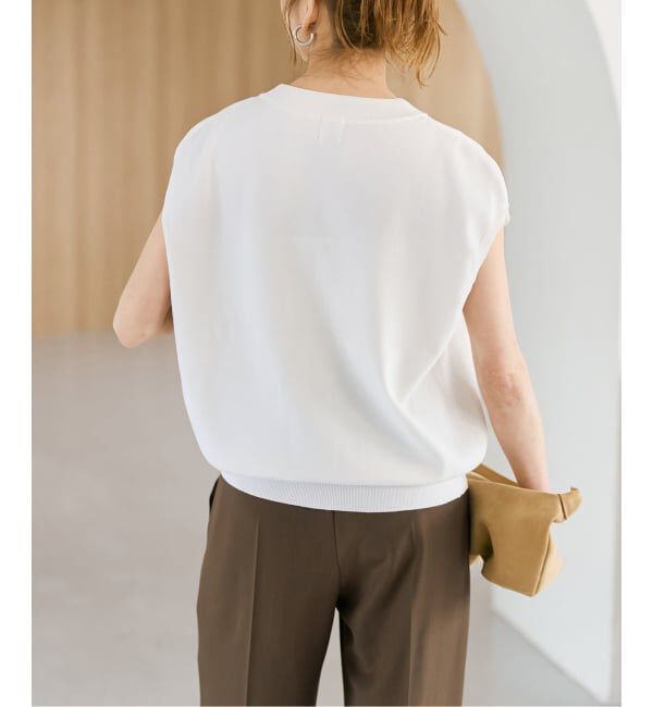 Spick and Span「《一部店舗+WEB限定予約》パールボタンウォッシャブルニットベスト」|ニット・セーター|