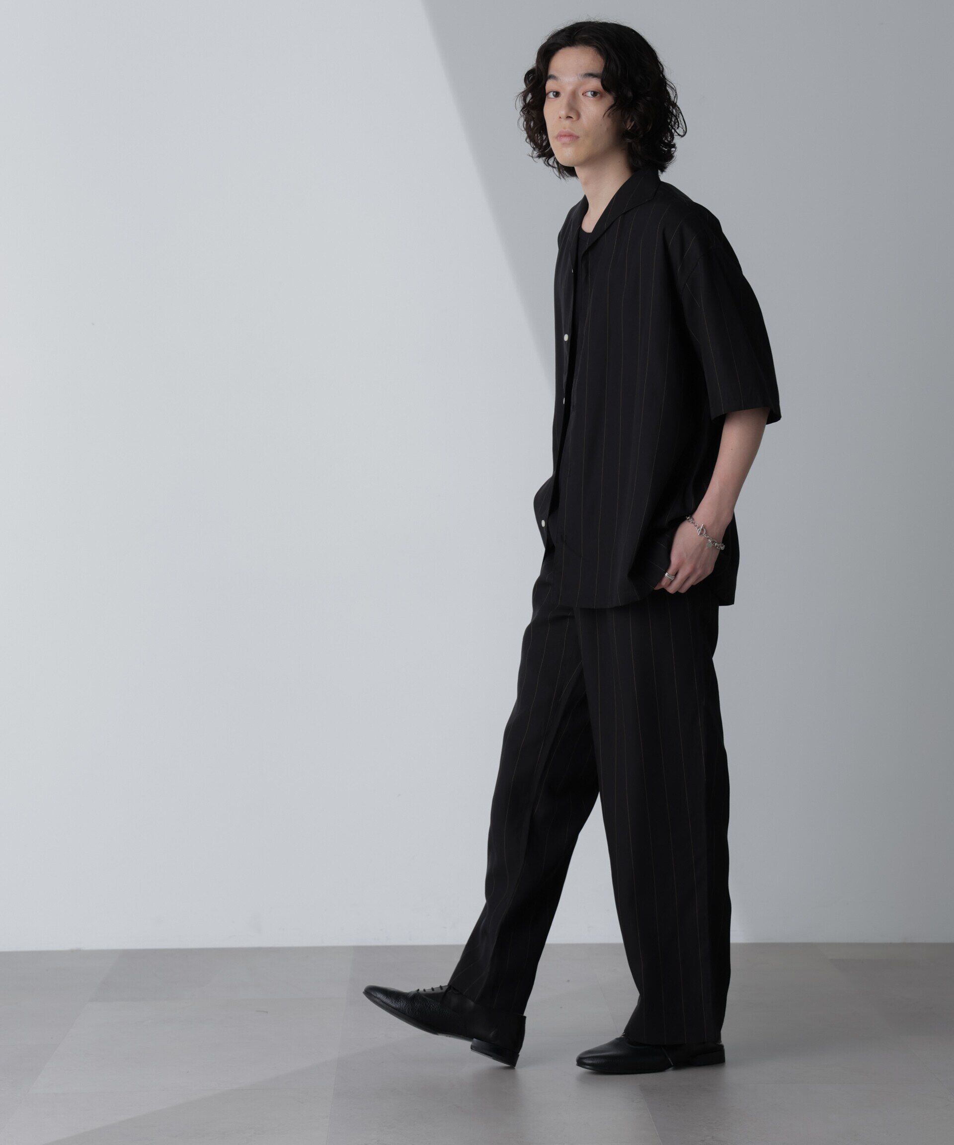 nano･universe「リネンブレンドピンストライプ1タックパンツ(セットアップ可)」|チノ|