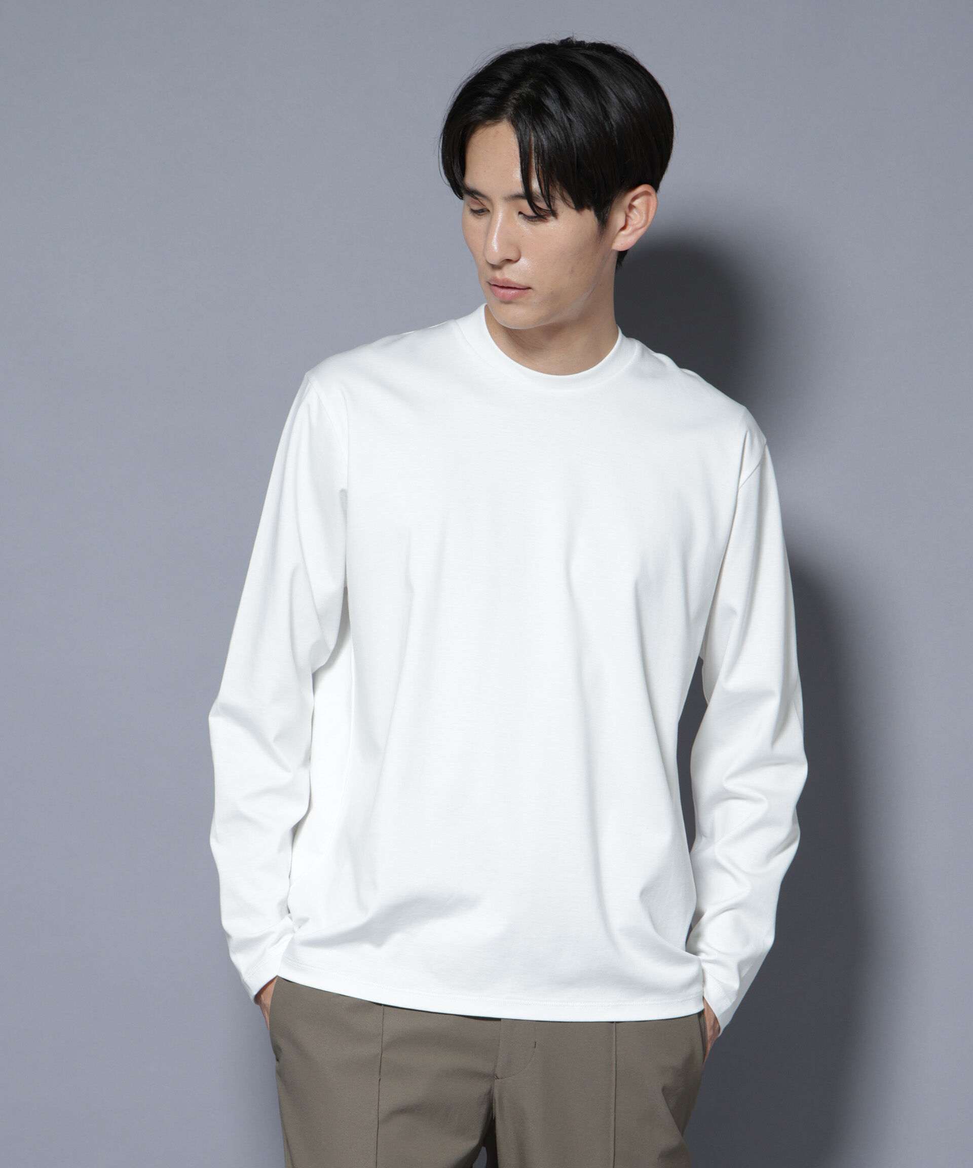 nano･universe「ジャケT(R)  プレミアム クルーネック 長袖」|Tシャツ・カットソー|ホワイト