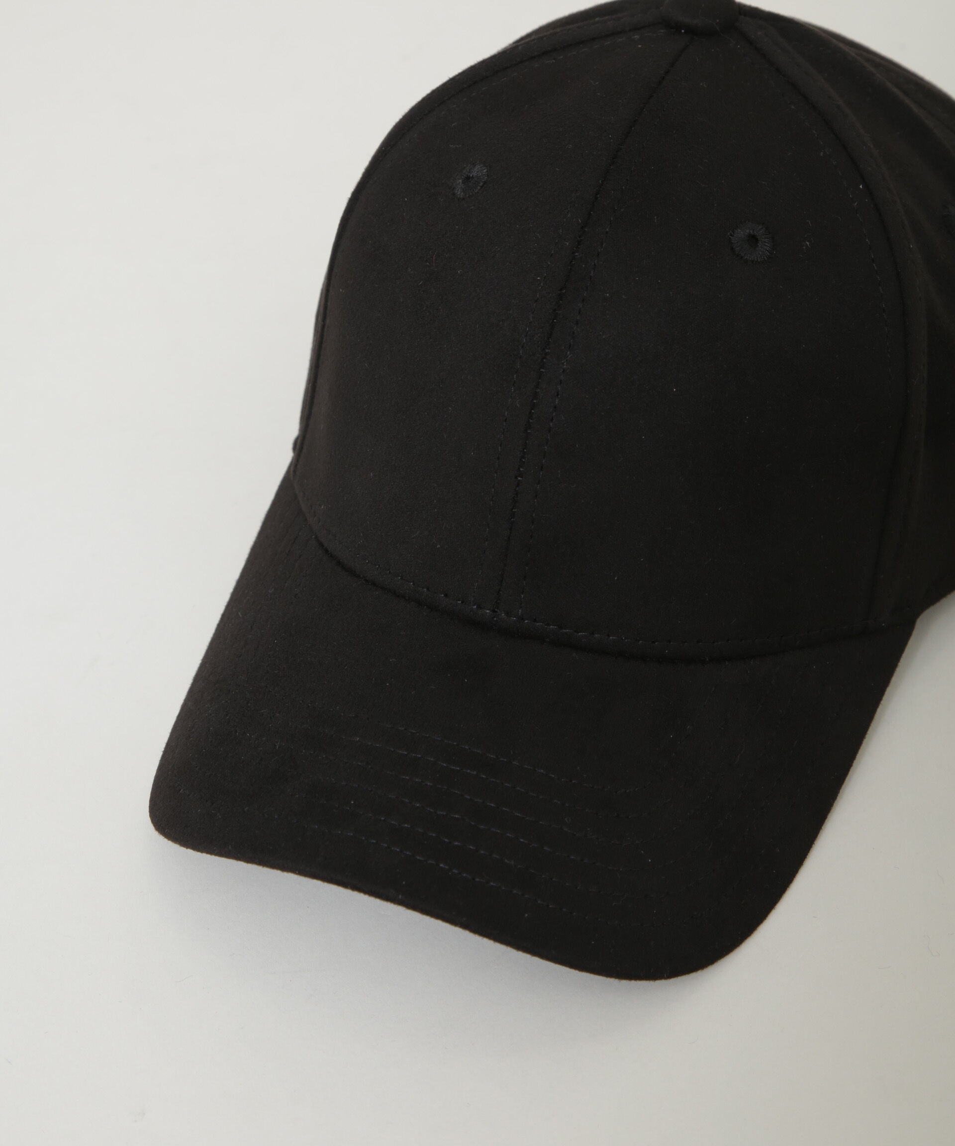 nano･universe「Healthknit/別注 フェイクスエードペナント刺繍キャップ」|キャップ・キャスケット|