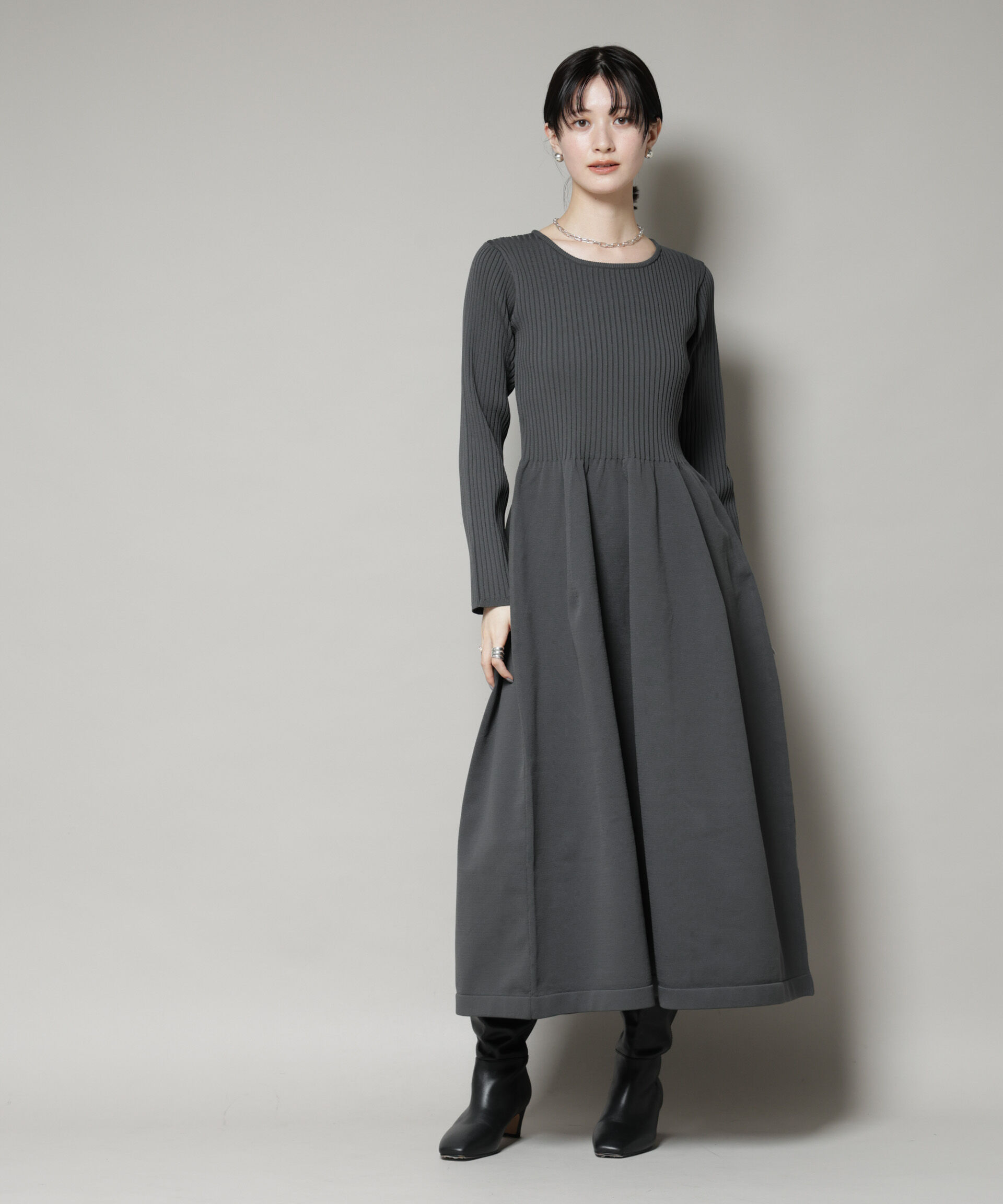 nano･universe「フォルムスカートニットワンピース」|ワンピース|チャコール3