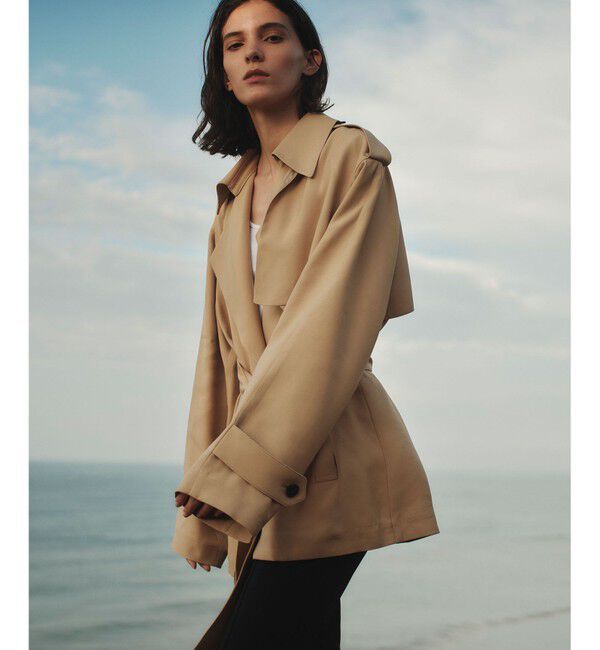 BEIGE,「VESZELYITE / ラップショートトレンチコート」|その他|