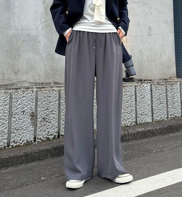 fredy emue「【4サイズ展開/リピーター続出！】とろみツイルストレートイージーパンツ」|チノ|チャコールグレー