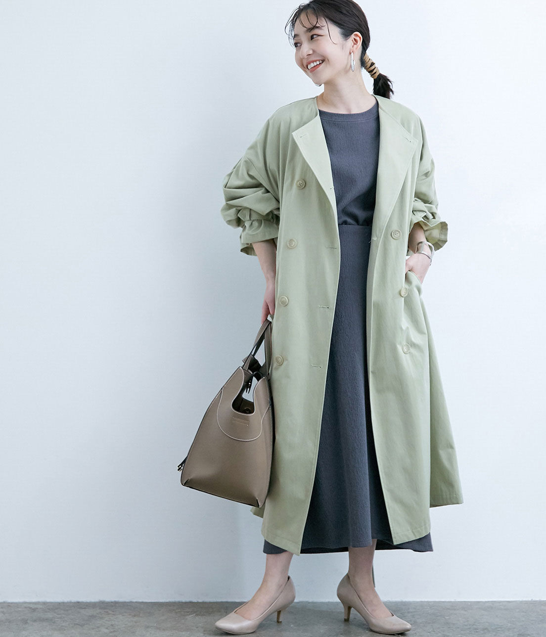 VIS「【撥水】【花粉ガード】ノーカラー袖ボリュームコート」|トレンチコート|ライトグリーン(33)