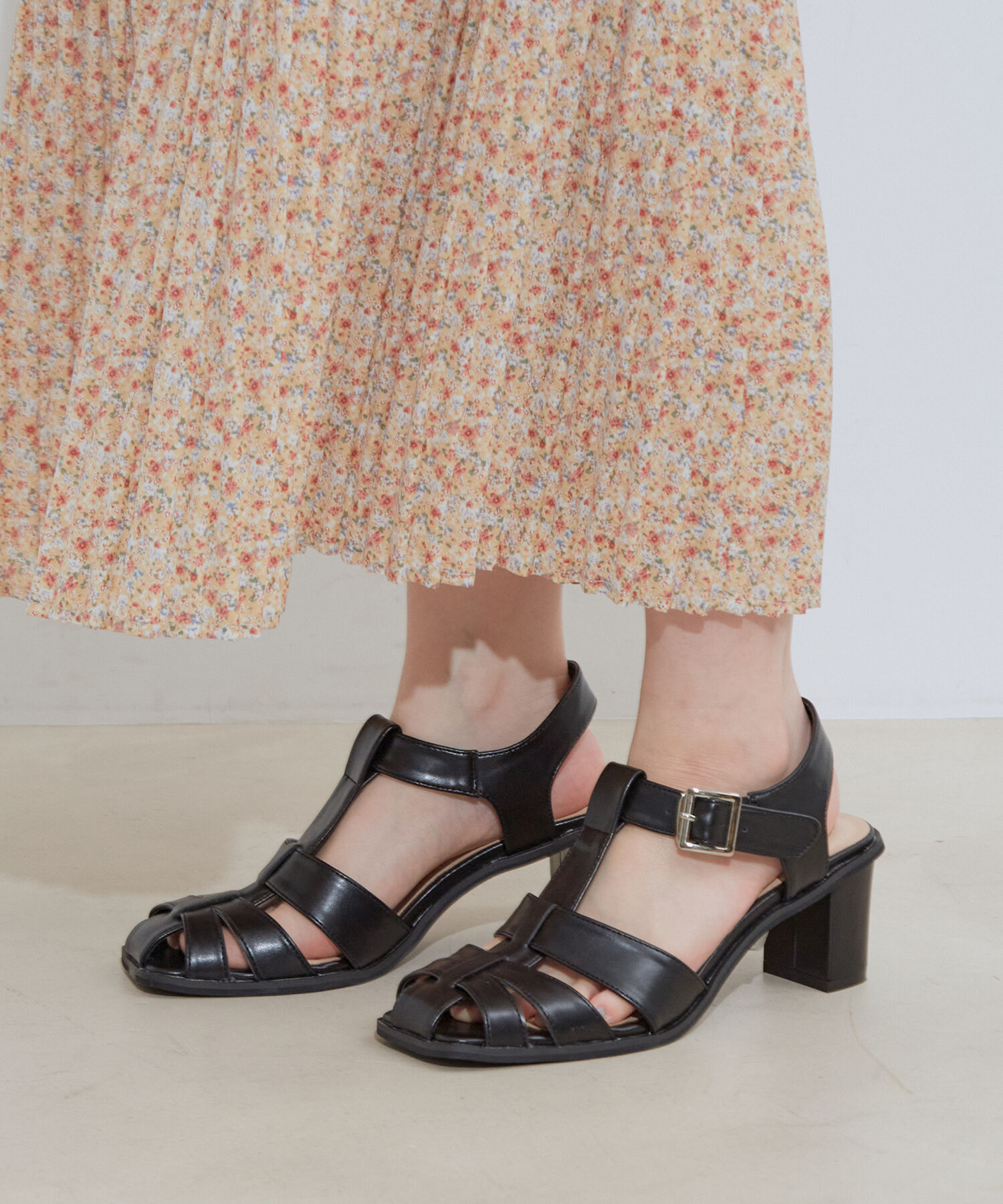 Juze「スクエアトゥヒールグルカサンダル」|サンダル|