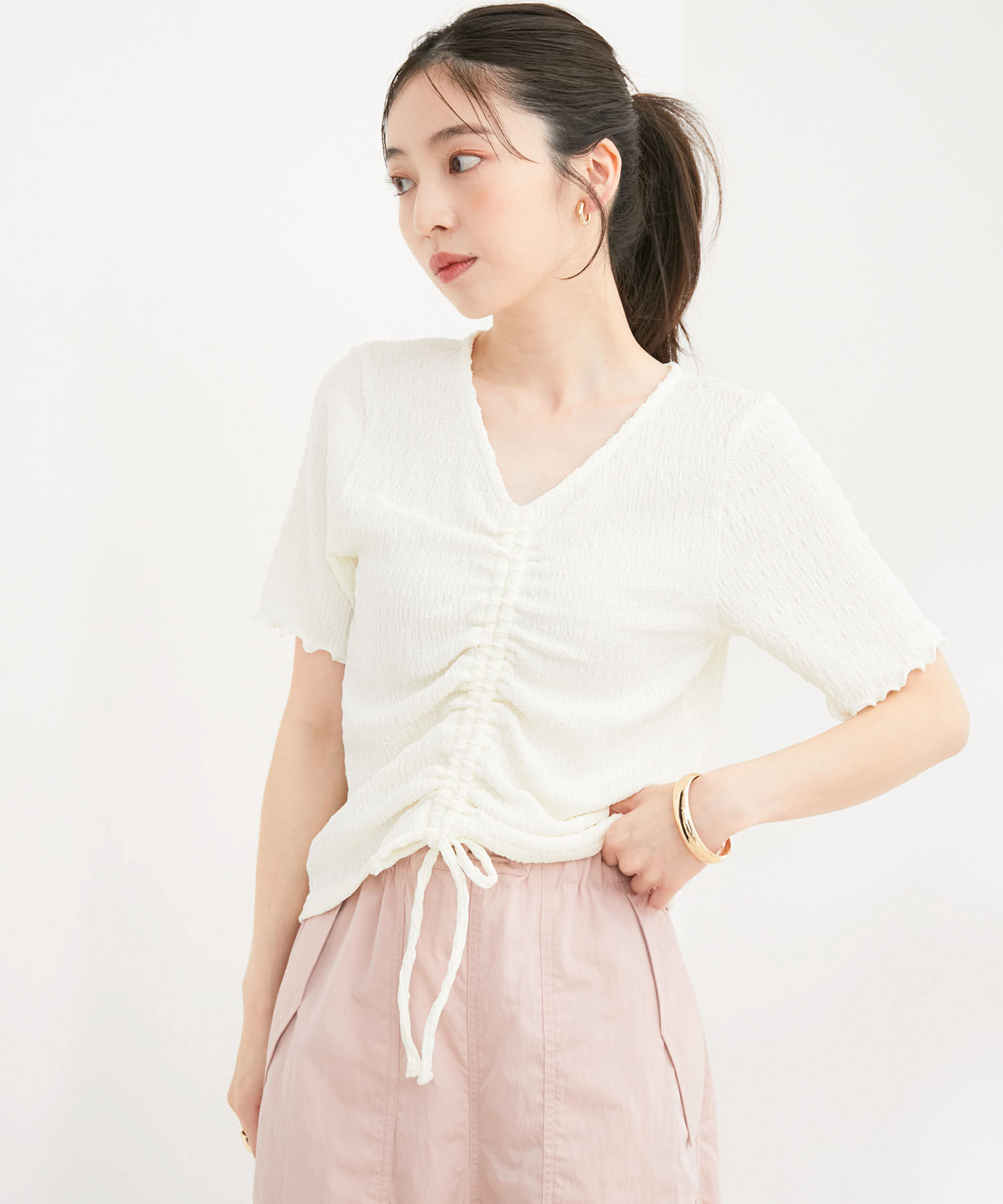 VIS「【洗える】ぽこぽこフロントシャーリングカットソー」|Tシャツ・カットソー|