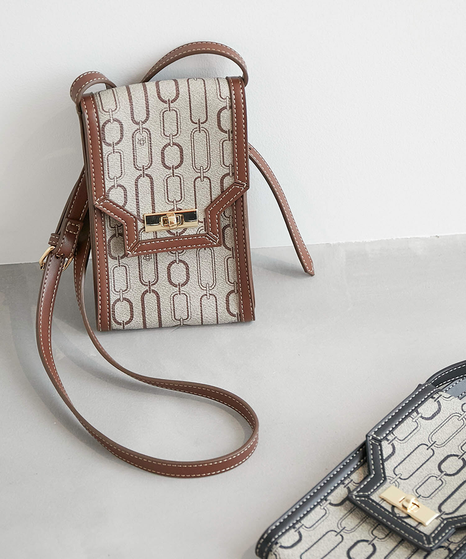 ROPE PICNIC PASSAGE「モノグラムフラップミニショルダーバッグ」|ショルダー・メッセンジャー|ブラウン(22)