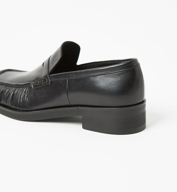 alfredoBANNISTER「オブリークトゥ ギャザー ローファー」|ローファー|