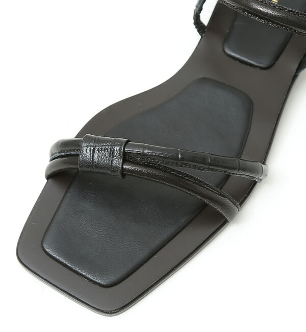 AU BANNISTER「ストラップフラットサンダル」|サンダル|