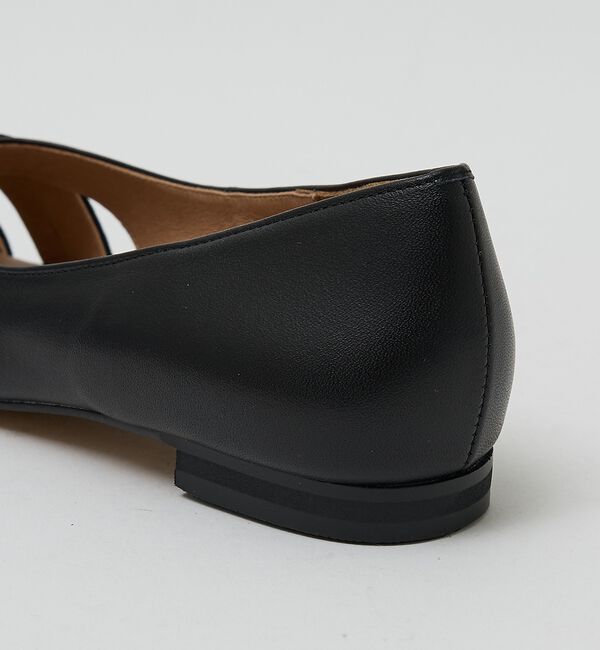 AU BANNISTER「【ロングセラー】グルカモチーフフラットパンプス」|パンプス|