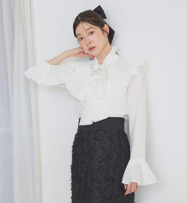 SELFIST「プリーツ襟付ブラウス」|シャツ・ブラウス|