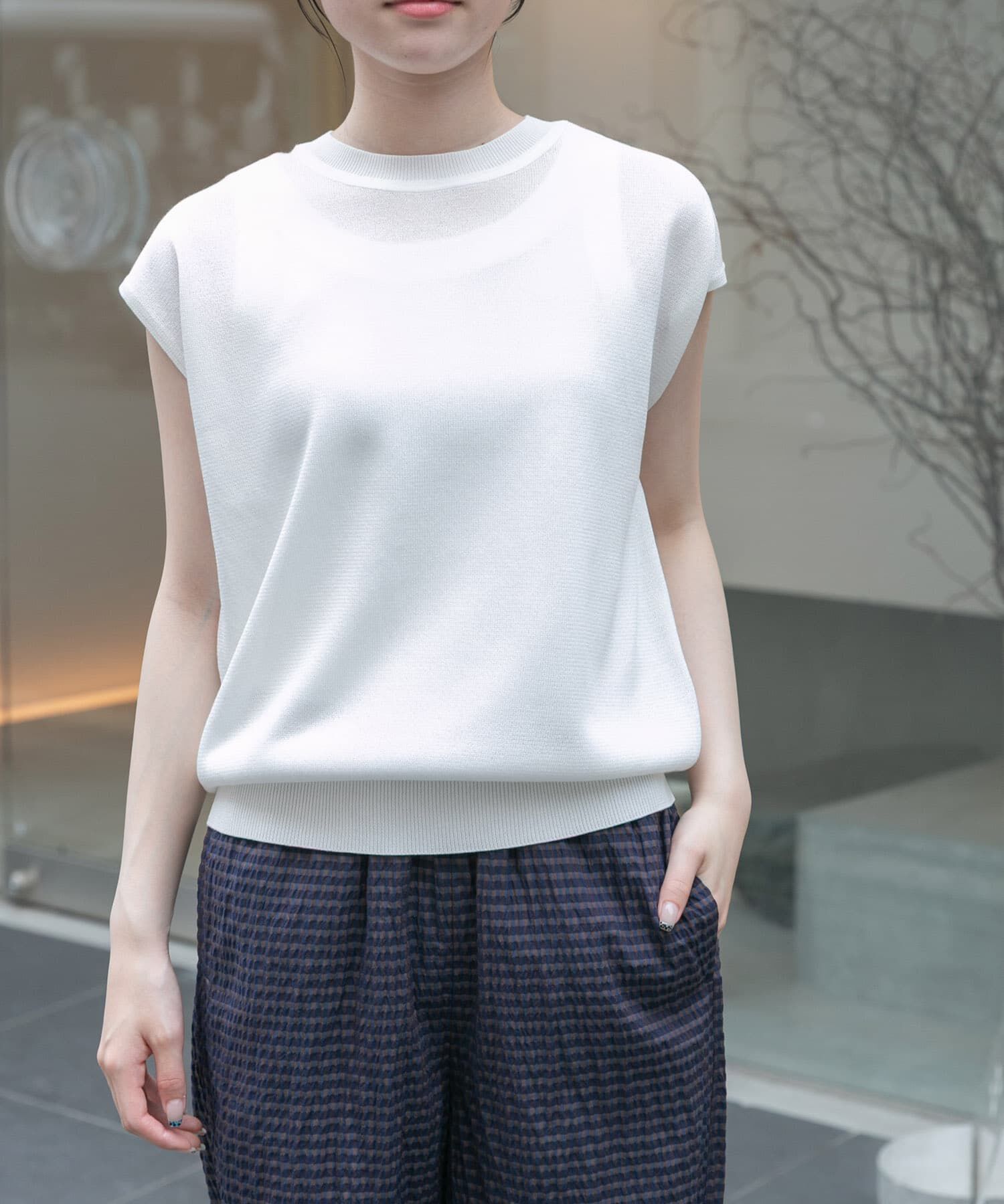 URBAN RESEARCH DOORS「FORK&SPOON　LEVITAノースリーブニットプルオーバー」|ニット・セーター|オフホワイト