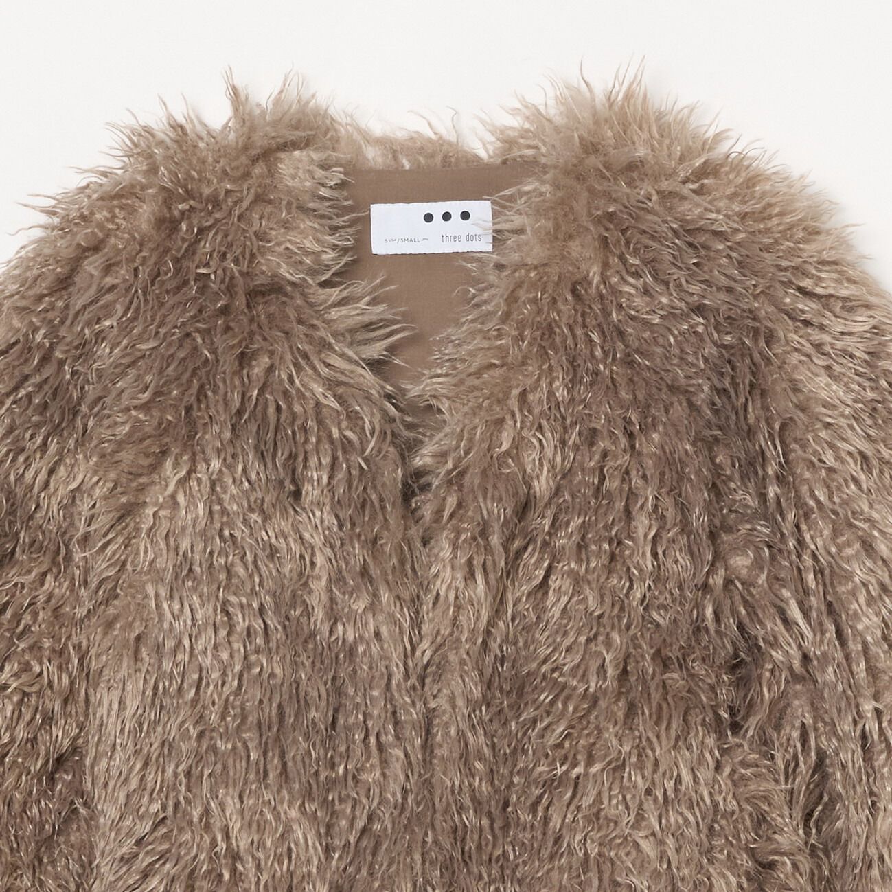  「three dots WAVY FUR SHORT JACKET」|ブルゾン・スタジャン|